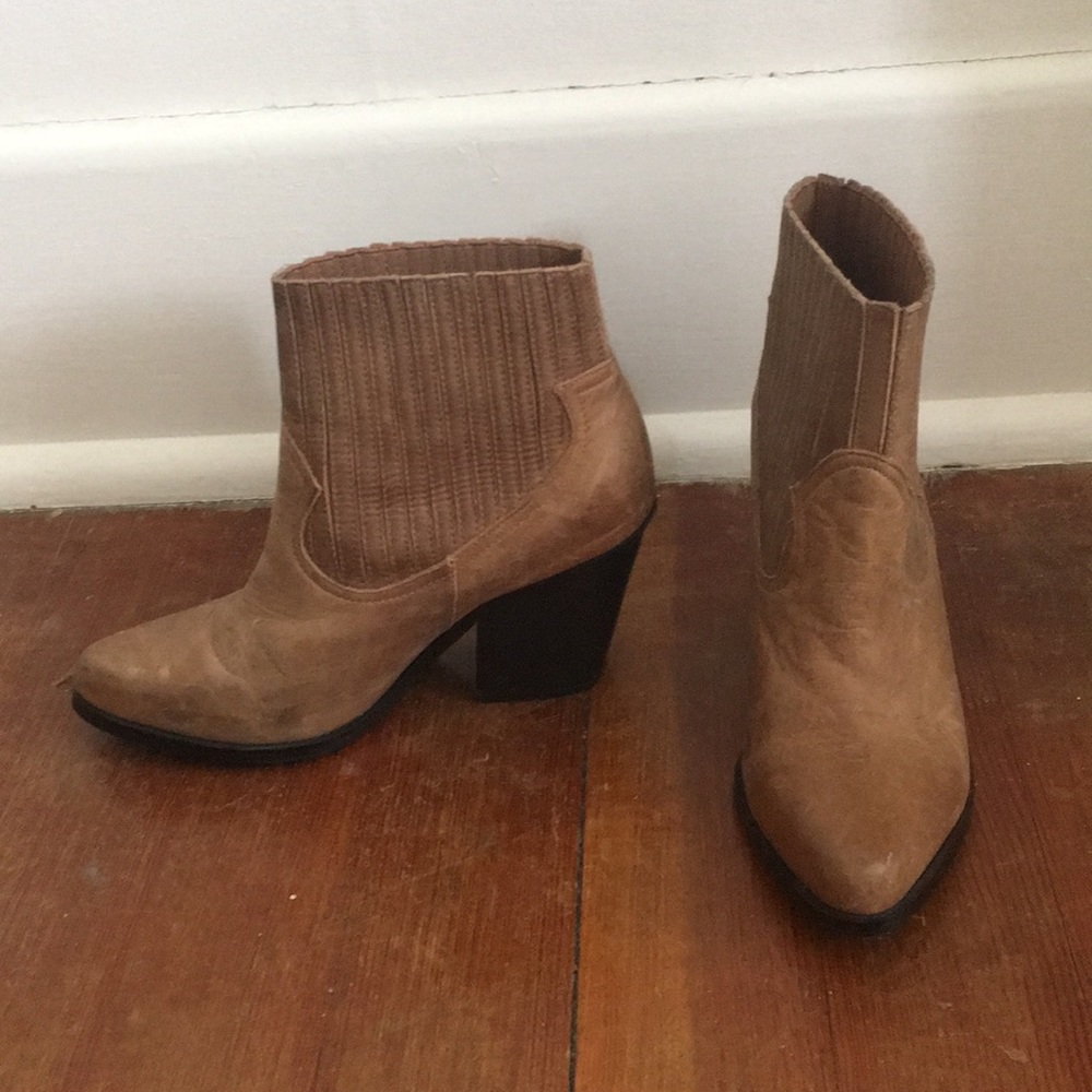 Sol Sana  Zoe Leather Boot